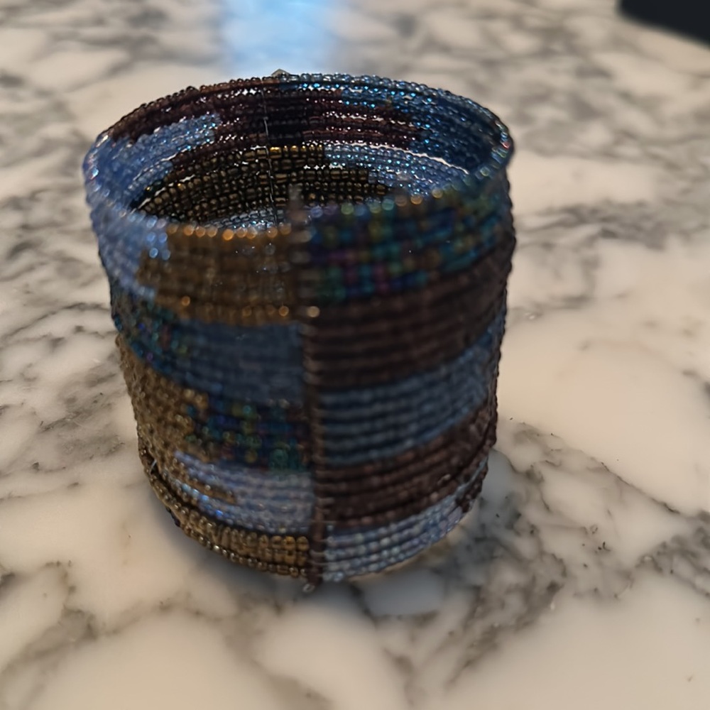 Cross bracelet - Picture 2 of 7